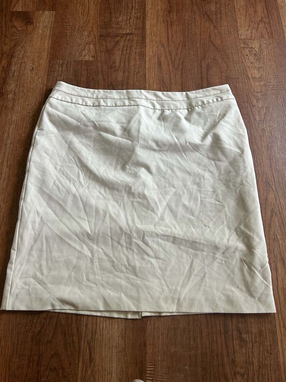 Woman’s GEORGE Bleached Beige Mini Skirt Size 18